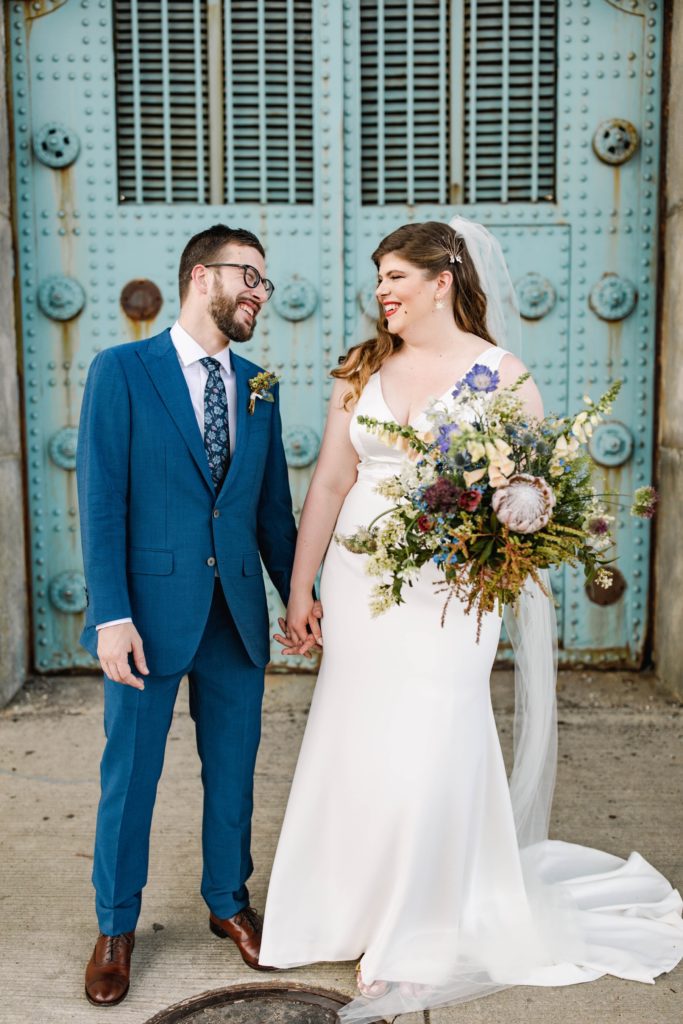 bride and groom wedding photos in philadelphia