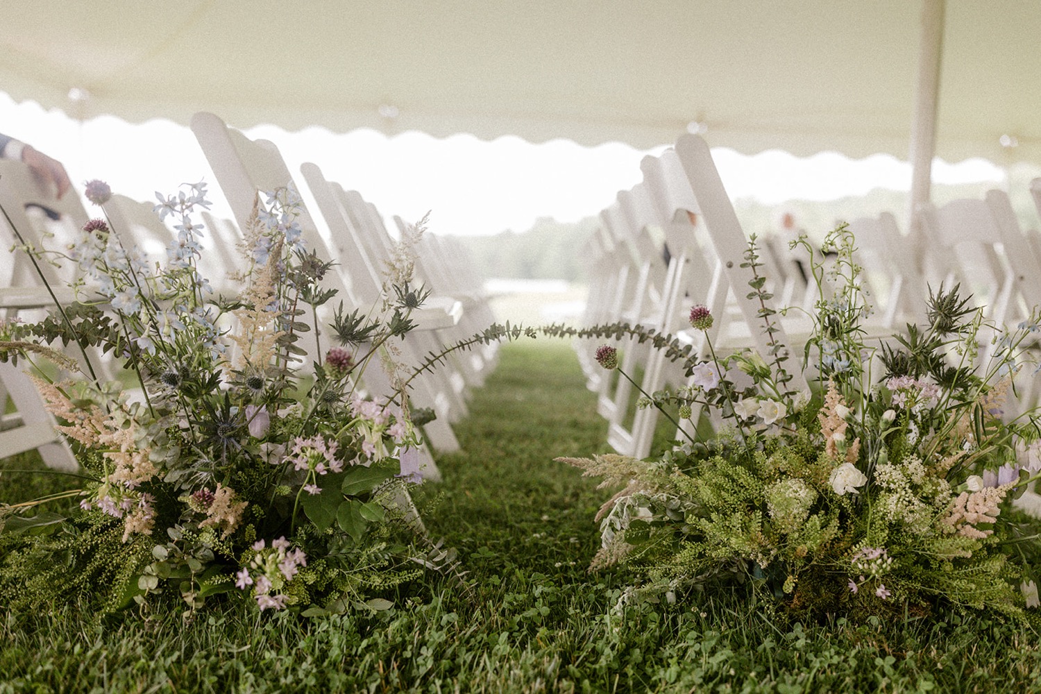 classic pastel flowers wedding ceremony details