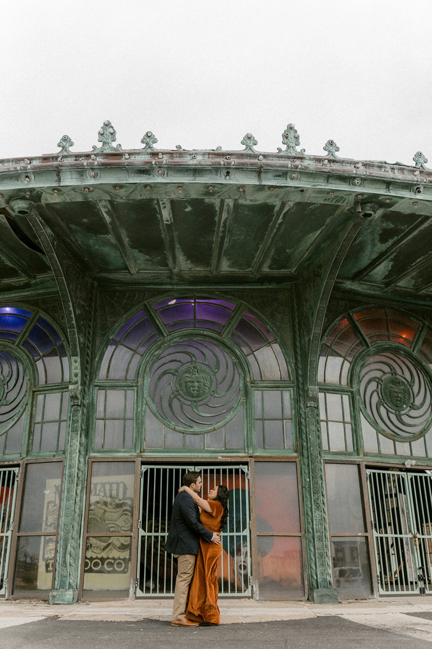 paramount theater asbury park couple engagement session