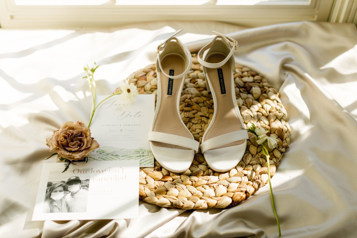 bride shoes wedding details